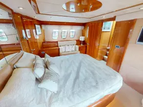 14 - Master Cabin