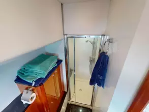 16 - Master En Suite