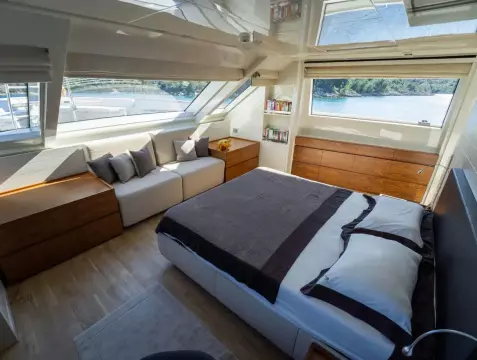 Sanlorenzo-SD112-Bonita-II-motor-yacht-for-sale-interior-image-Lengers-Yachts-12.jpg