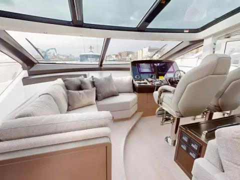 23 - Observation Seatin & Helm