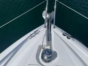 6 - Foredeck