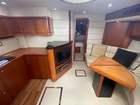 21 - Saloon