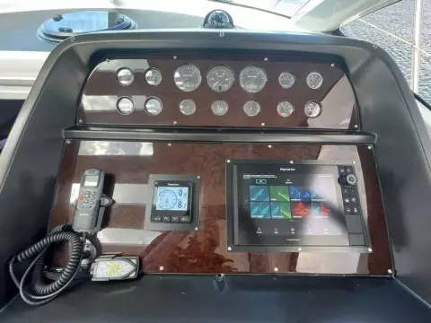 20 - Helm