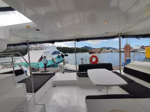 Cockpit image 4