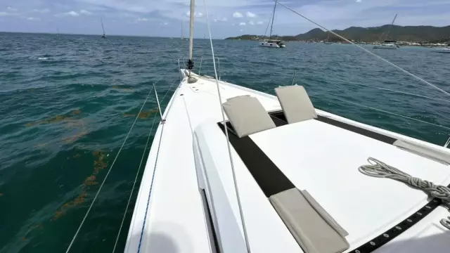 19 03 Deck IMG_1773_beneteau_461_2020