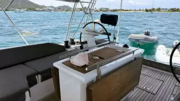 07 02 Cockpit IMG 1718_beneteau_461_2020