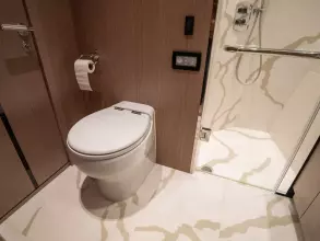 36 - Twin Guest Cabin En Suite