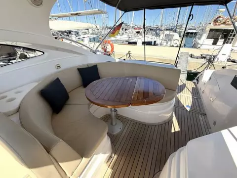 9 - Cockpit