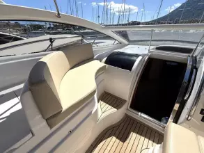 14 - Cockpit
