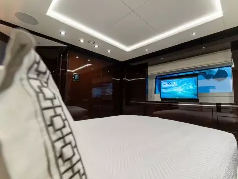 49 - Starboard Guest Cabin
