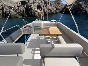 5 - Flybridge