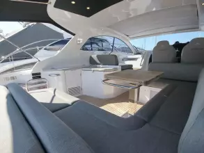 8 - Cockpit
