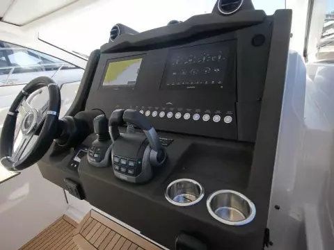 14 - Helm