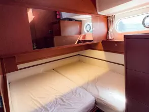 31 - Guest Cabin