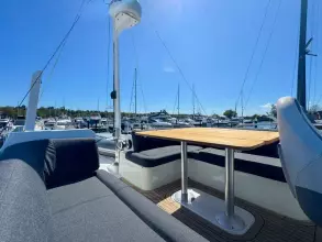 5 - Flybridge