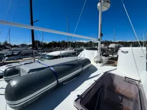 11 - Flybridge