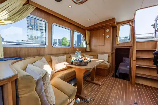 Linssen Linssen 8