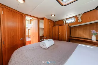 Linssen Linssen 22