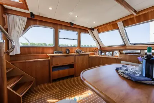 Linssen Linssen 18