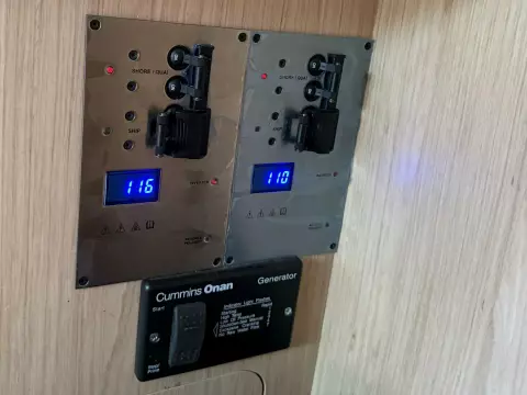 Onan Generator, Shore Power Control Panel