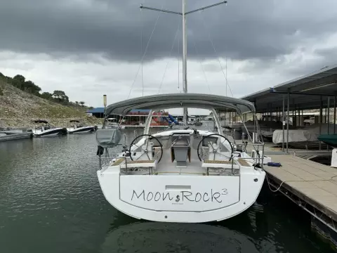 Moon Rock 3 Stern