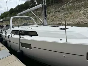 MR3 Starboard Cabin Top