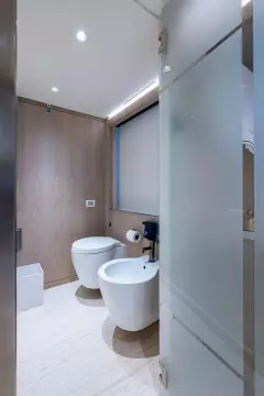 Master Head