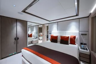 Port Aft Guest Stateroom