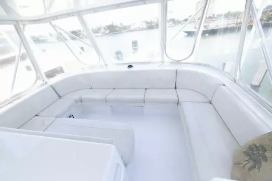 Flybridge Seating
