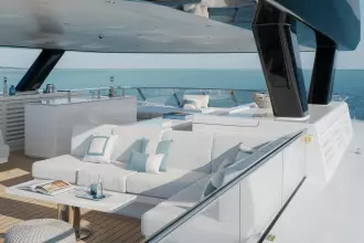 Sundeck Lounge