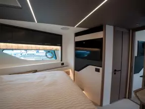 29 - VIP Cabin