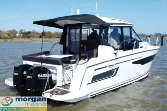 Jeanneau Merry Fisher 895 Offshore - back view