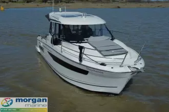 Jeanneau Merry Fisher 895 Offshore - bow
