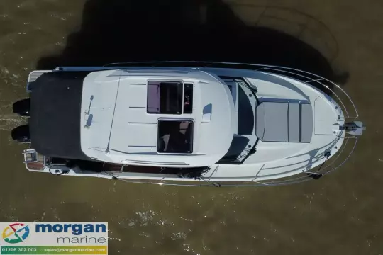 Jeanneau Merry Fisher 895 Offshore - roof