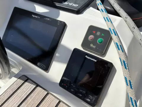 Control panel on 2019 Jeanneau Sun Odyssey 479 sailboat with Raymarine displays.