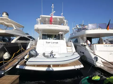 2 - Exterior