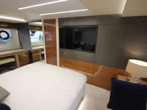 33 - Master Cabin