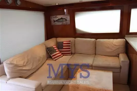 HATTERAS 54 (5)