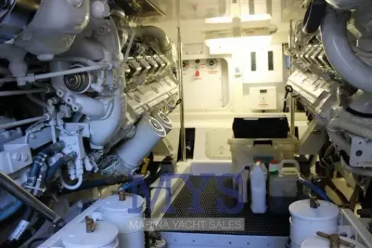 HATTERAS 54 (11)