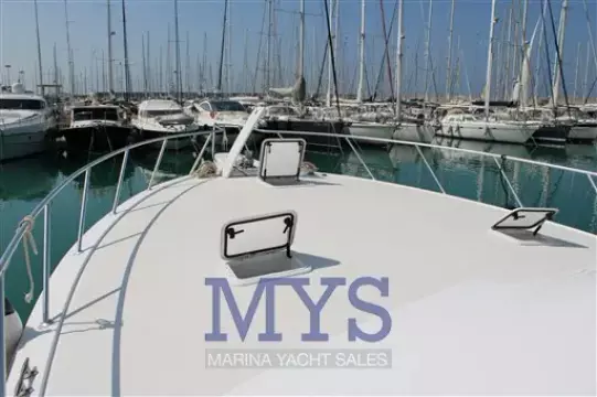 HATTERAS 54 (17)