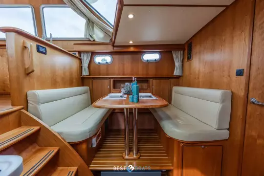 Linssen Linssen 28