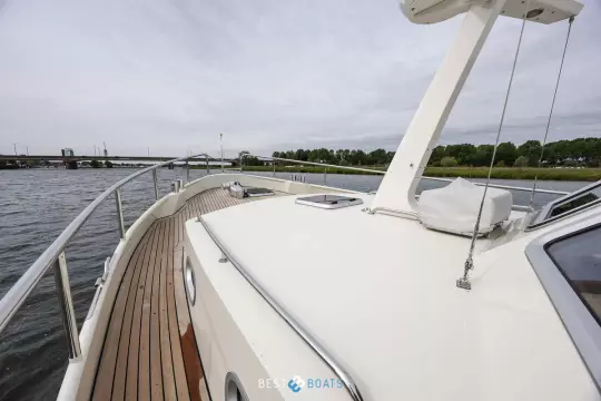 Linssen Linssen 8