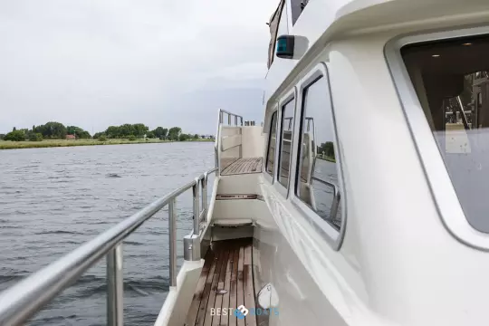 Linssen Linssen 9