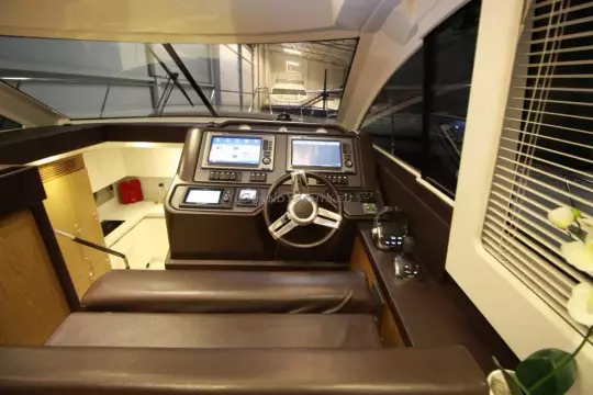 Beneteau Gran Turismo 49 13