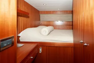 Captain's Cabin