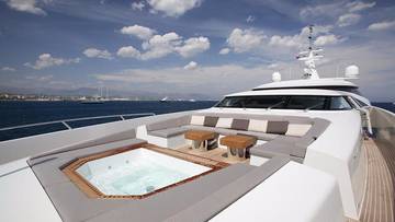 Sun deck