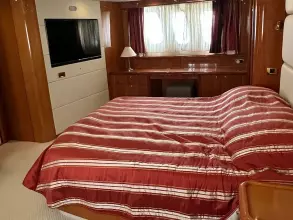 11 - Master Cabin