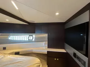 34 - VIP Cabin
