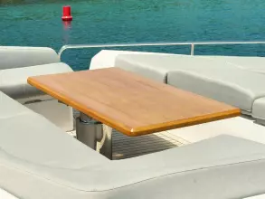 15 - Foredeck