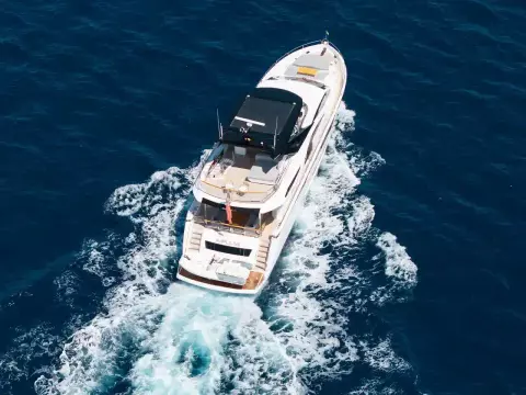 6 - Exterior